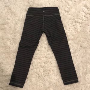 Lululemon cropped wonder under leggings